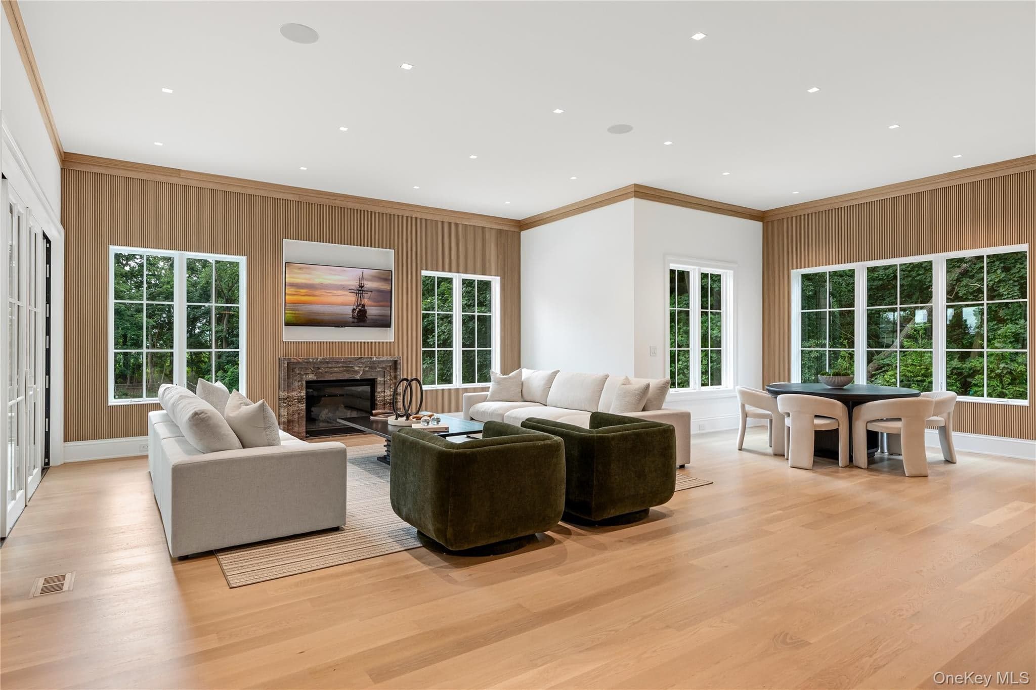 110 Dogwood Avenue thumbnail 9