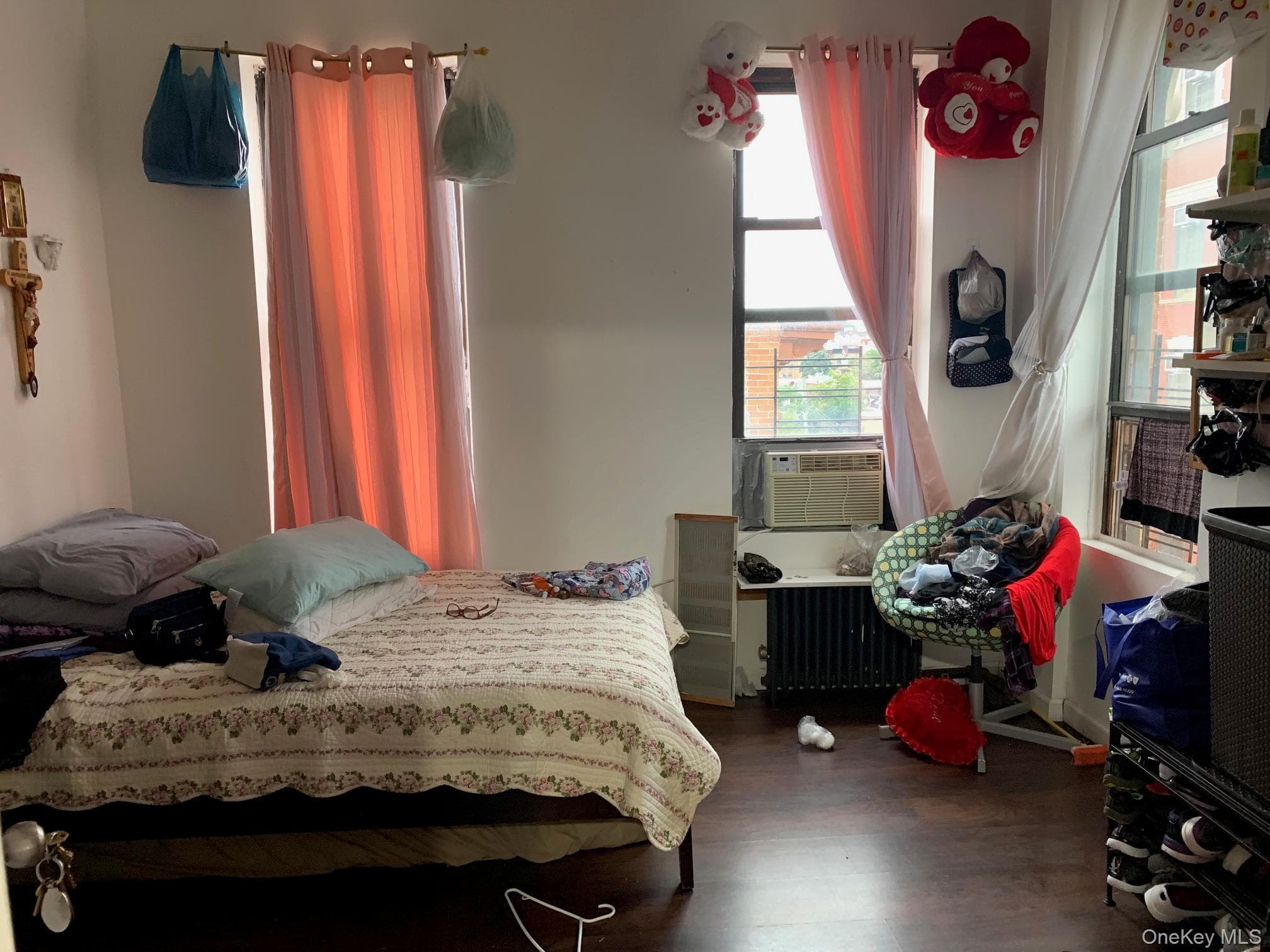 83 Irving Avenue thumbnail 13