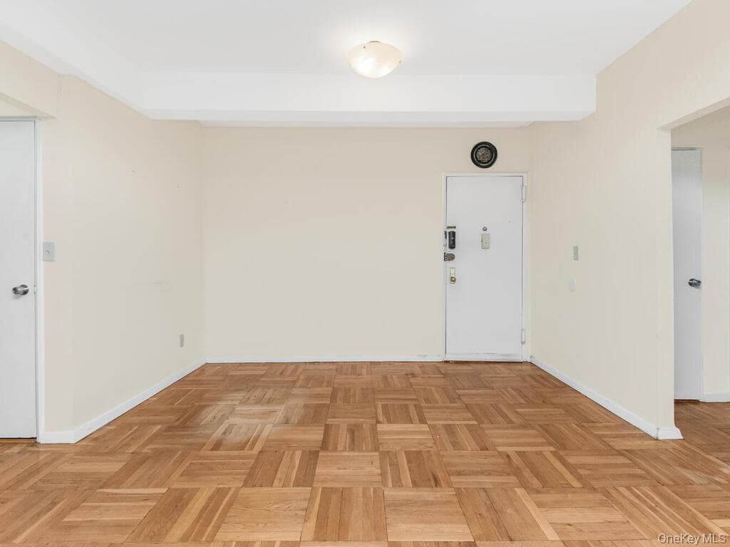 679 W 239th Street Unit: 1C thumbnail 12