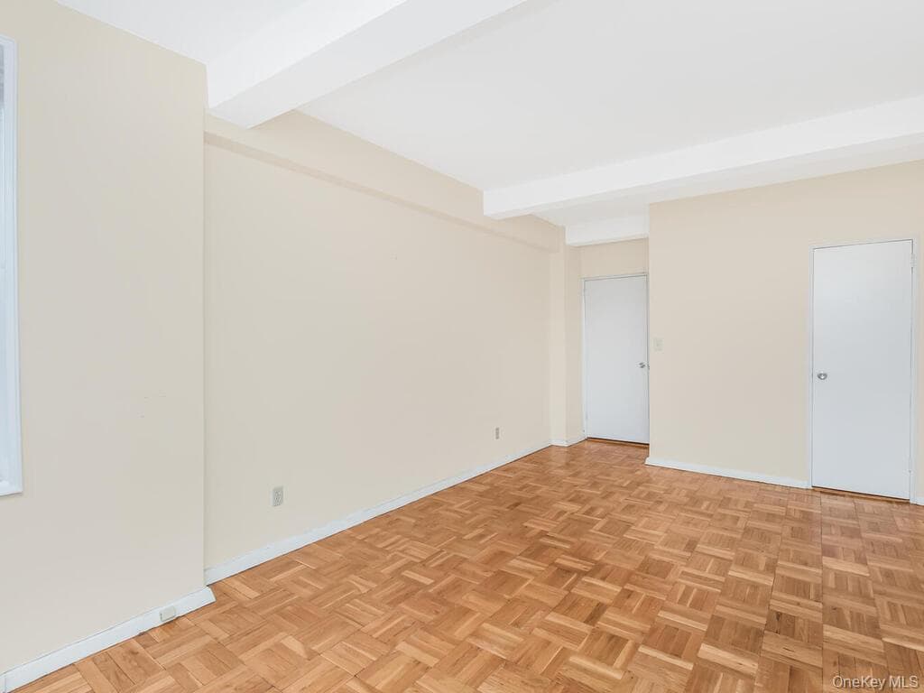 679 W 239th Street Unit: 1C thumbnail 10
