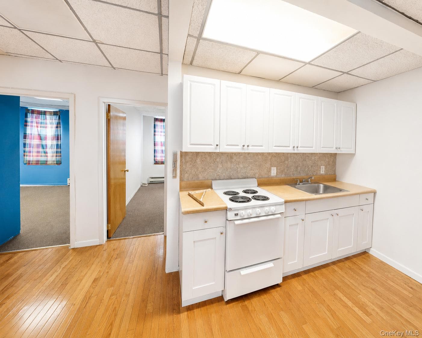 6419 Myrtle Avenue thumbnail 15