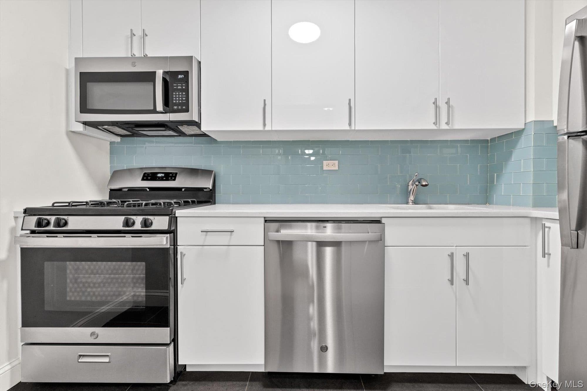 125-10 Queens Boulevard Unit: 606 thumbnail 8