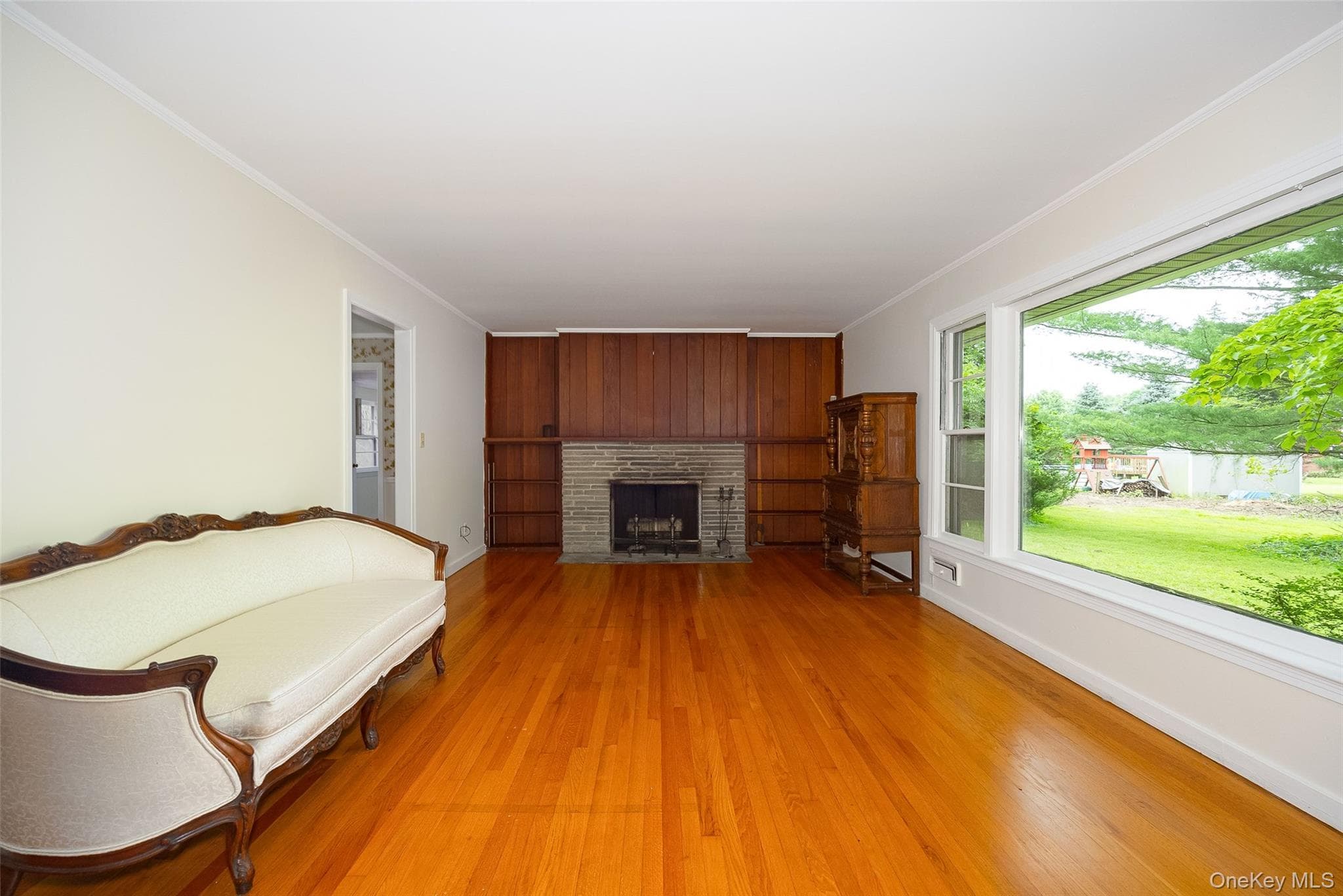18 Flower Hill Road thumbnail 8
