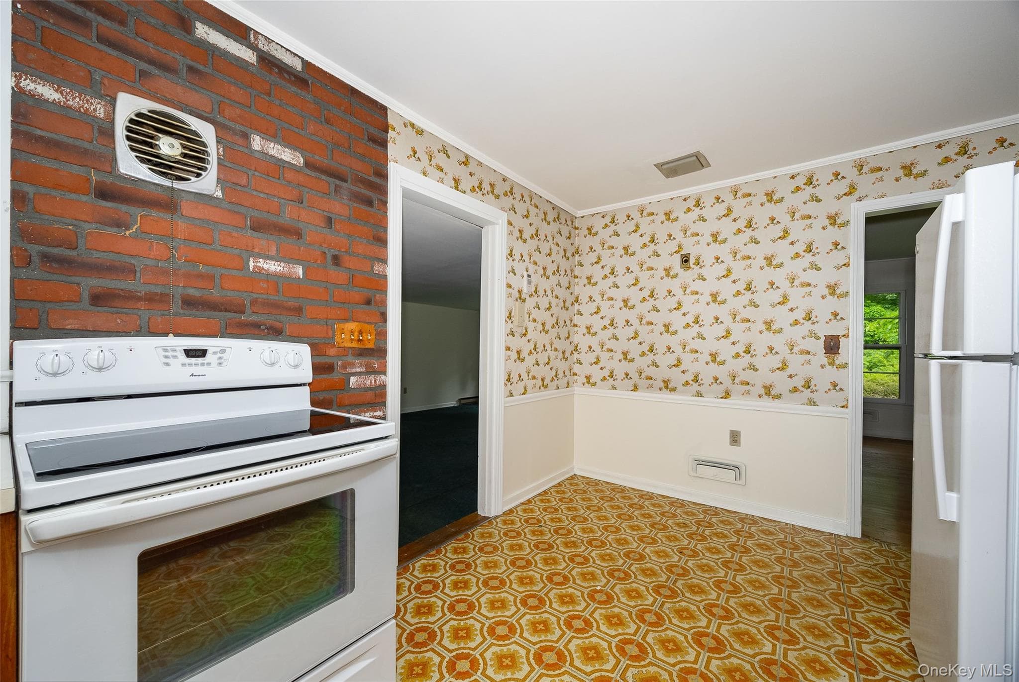 18 Flower Hill Road thumbnail 6