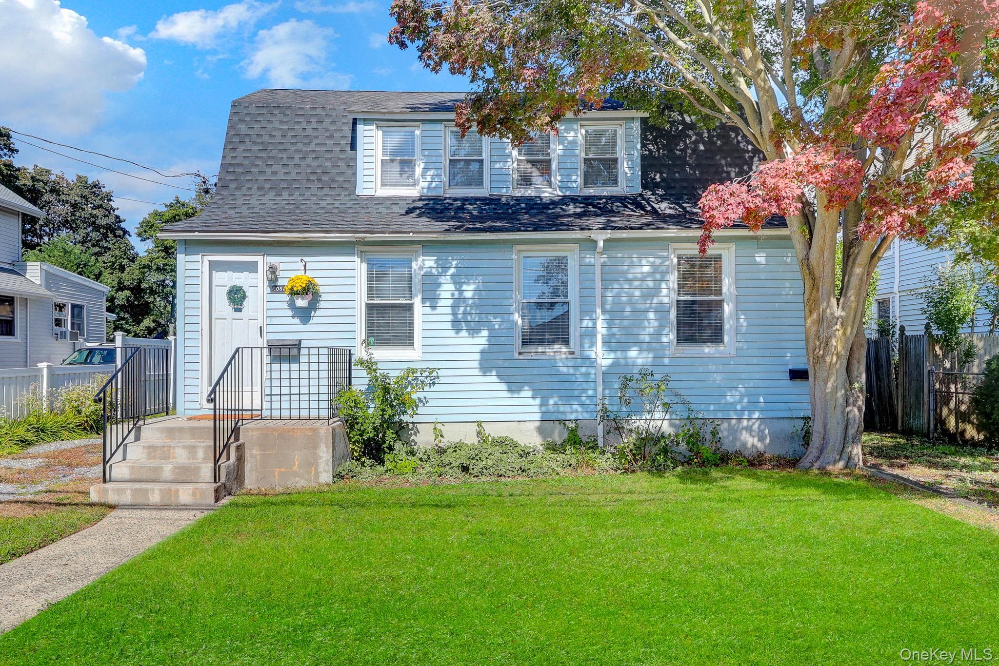108 Linden Street, Bellmore