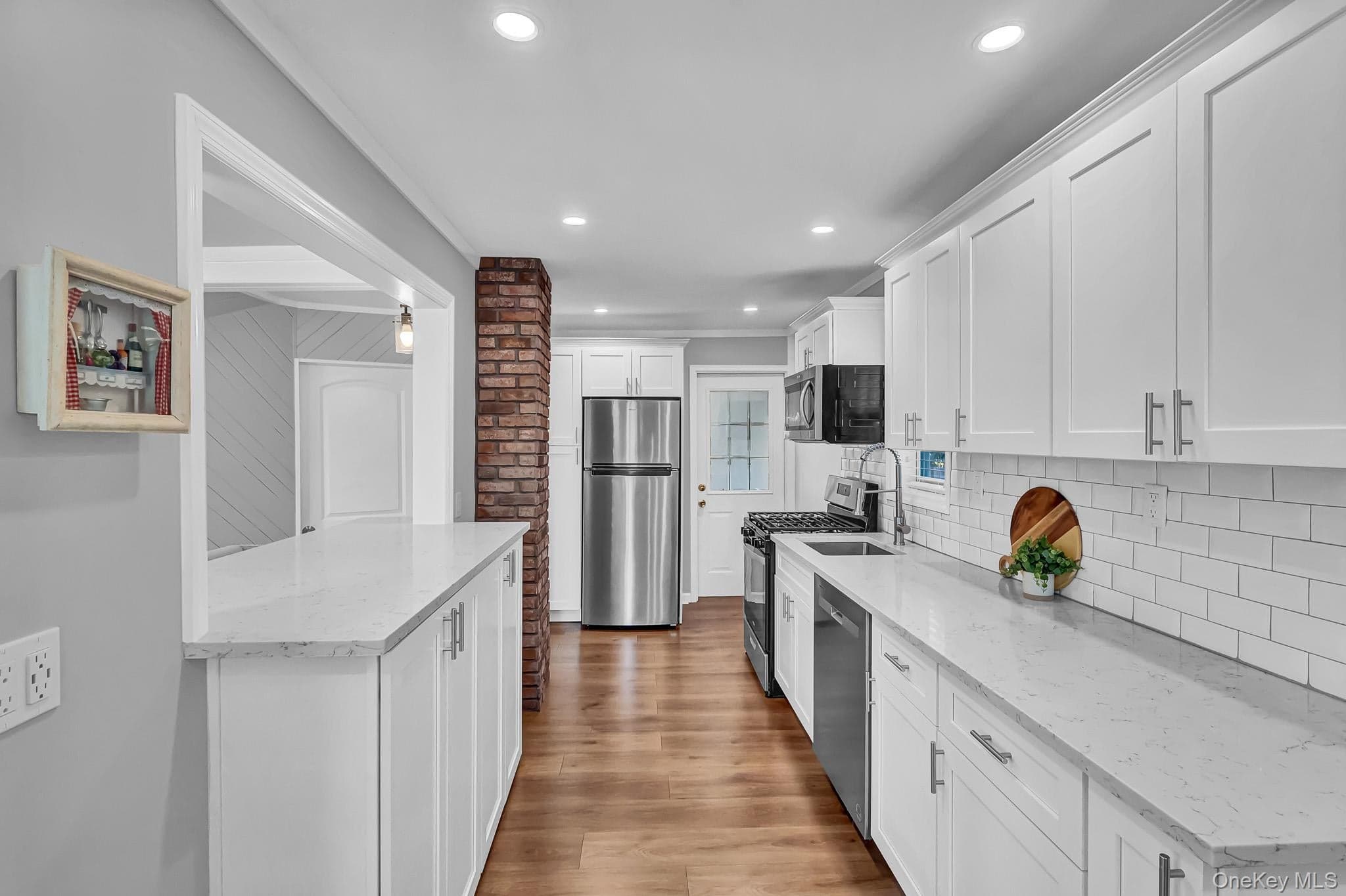 108 Linden Street thumbnail 6