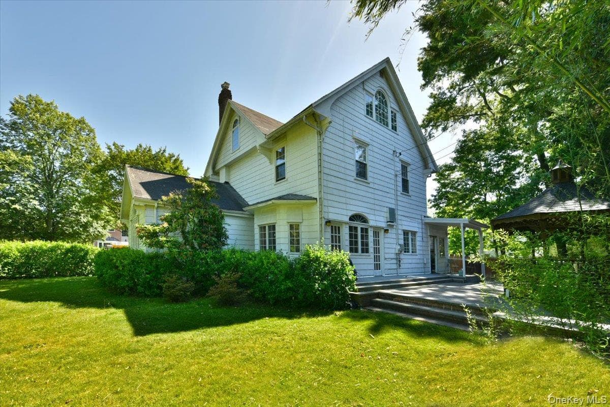 9 Nassau Drive thumbnail 31