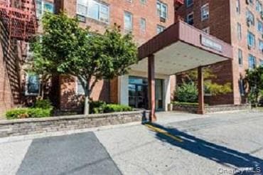 355 Bronx River Road Unit: 6I thumbnail 2