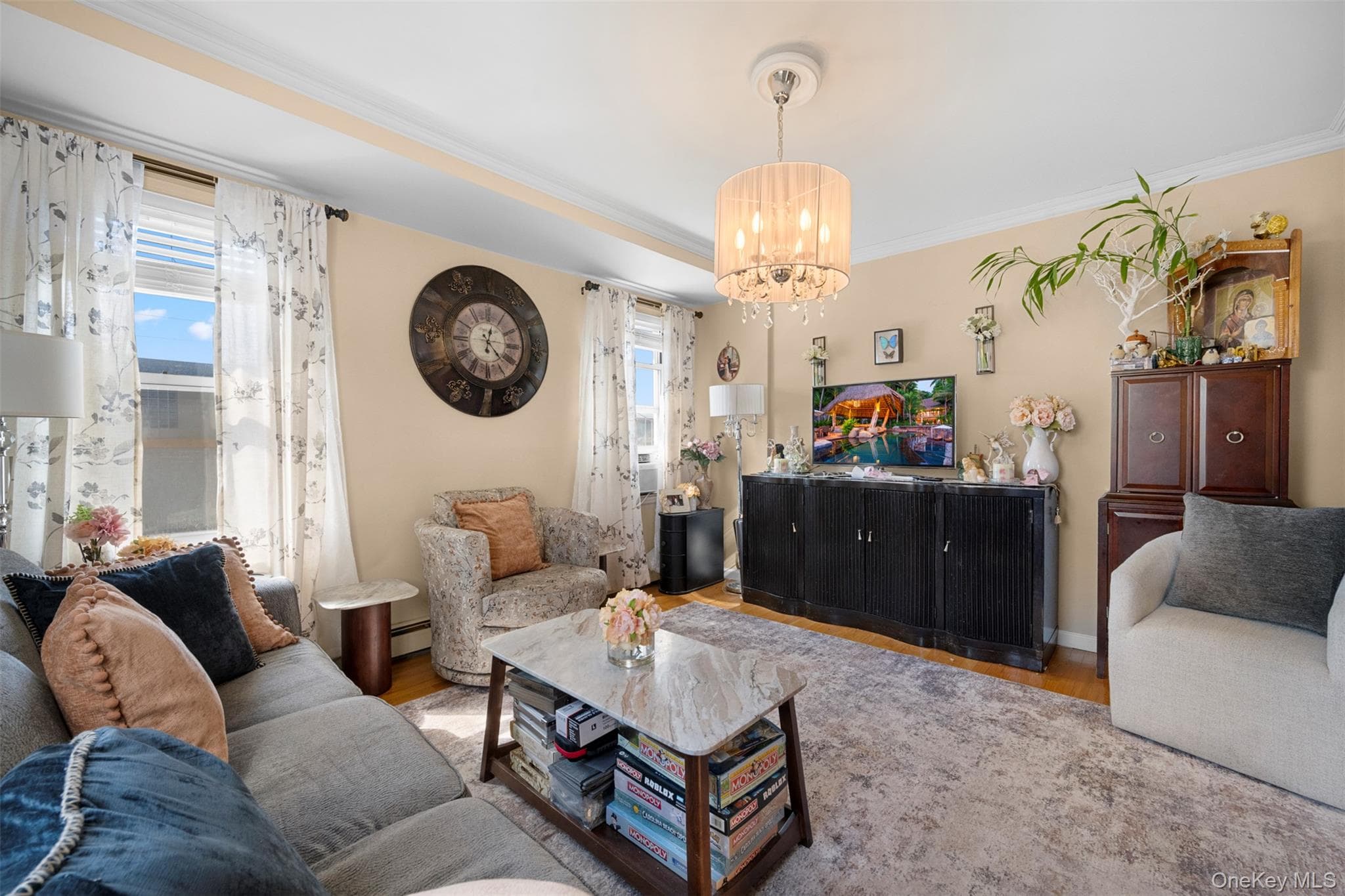 50 New Hyde Park Road thumbnail 12