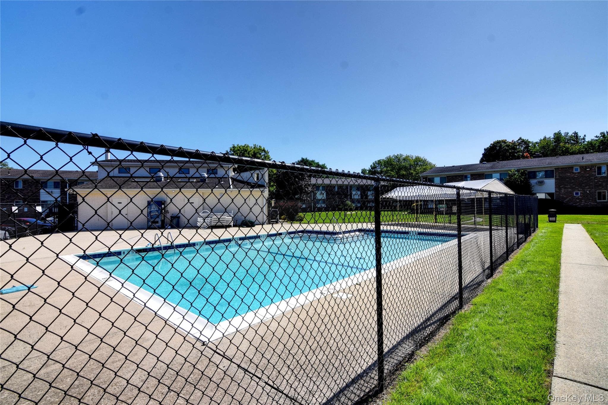 2453 Union Boulevard Unit: 39B thumbnail 15
