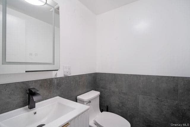155 Clifton Place thumbnail 17