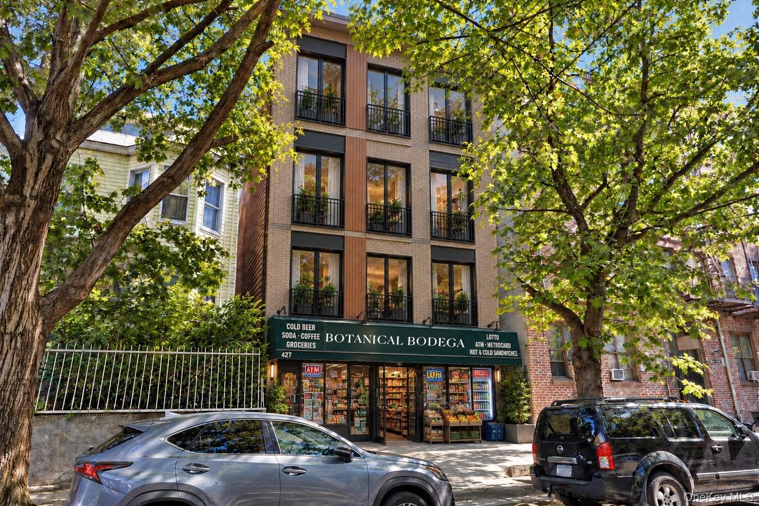 2140 Mapes Avenue thumbnail 4
