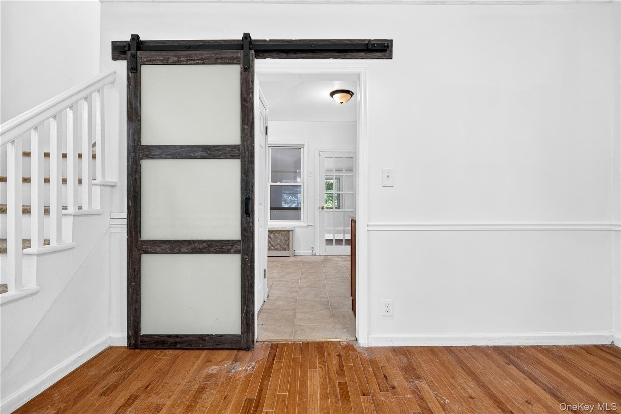 1787 Randall Avenue thumbnail 19