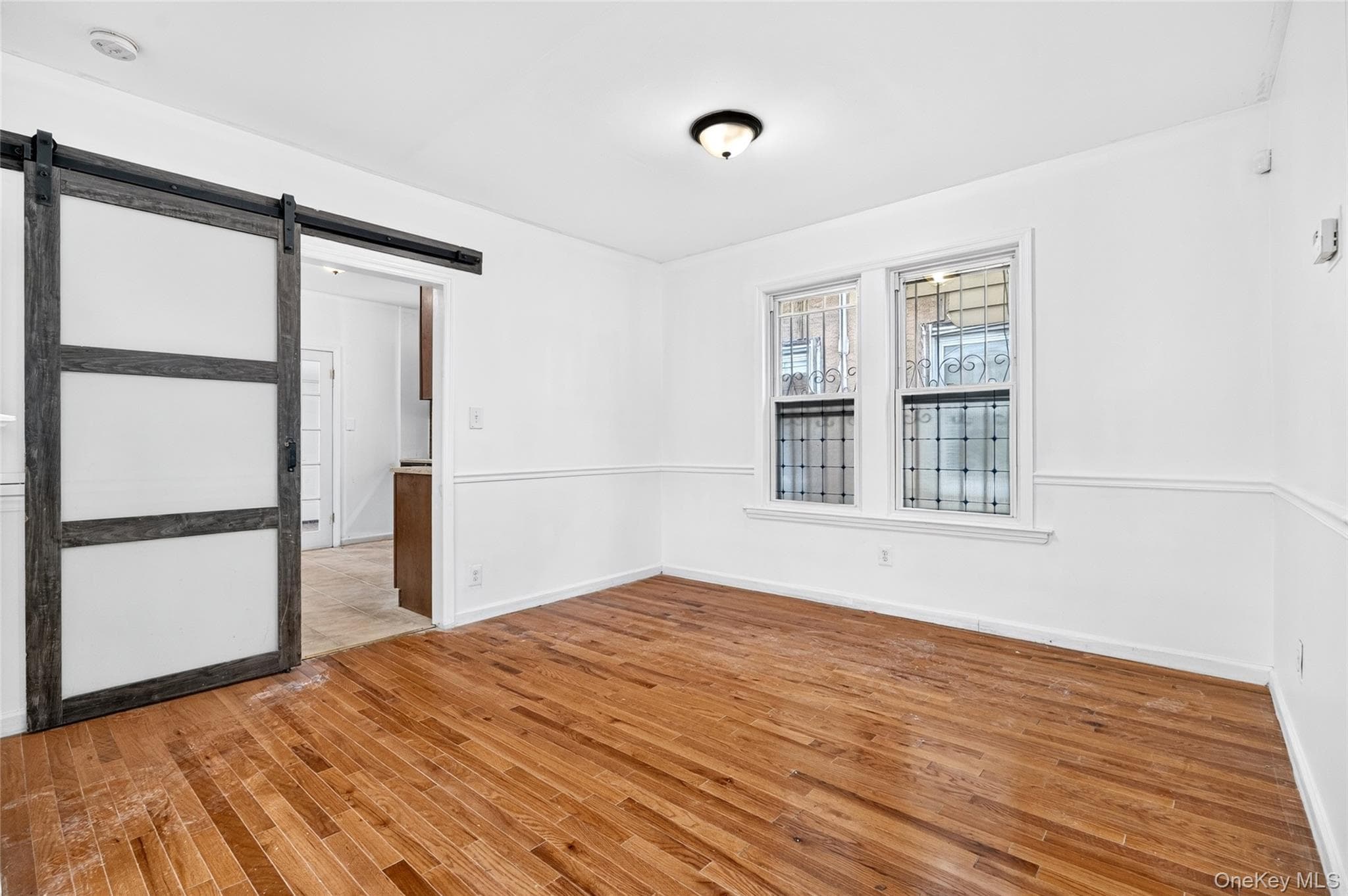 1787 Randall Avenue thumbnail 14