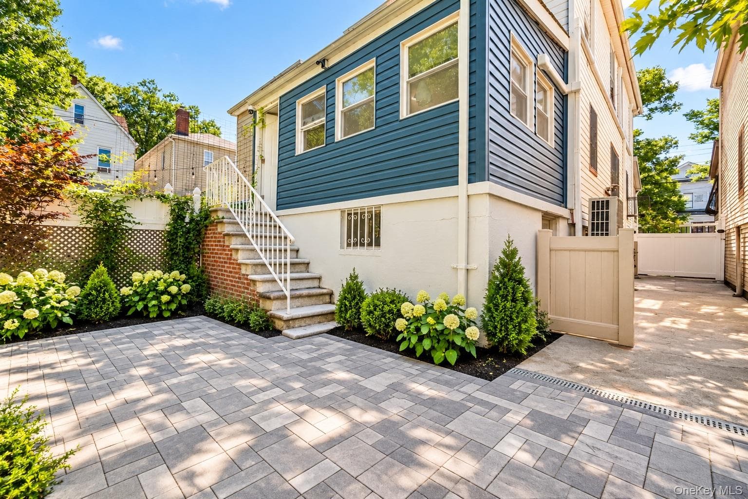 1787 Randall Avenue thumbnail 49