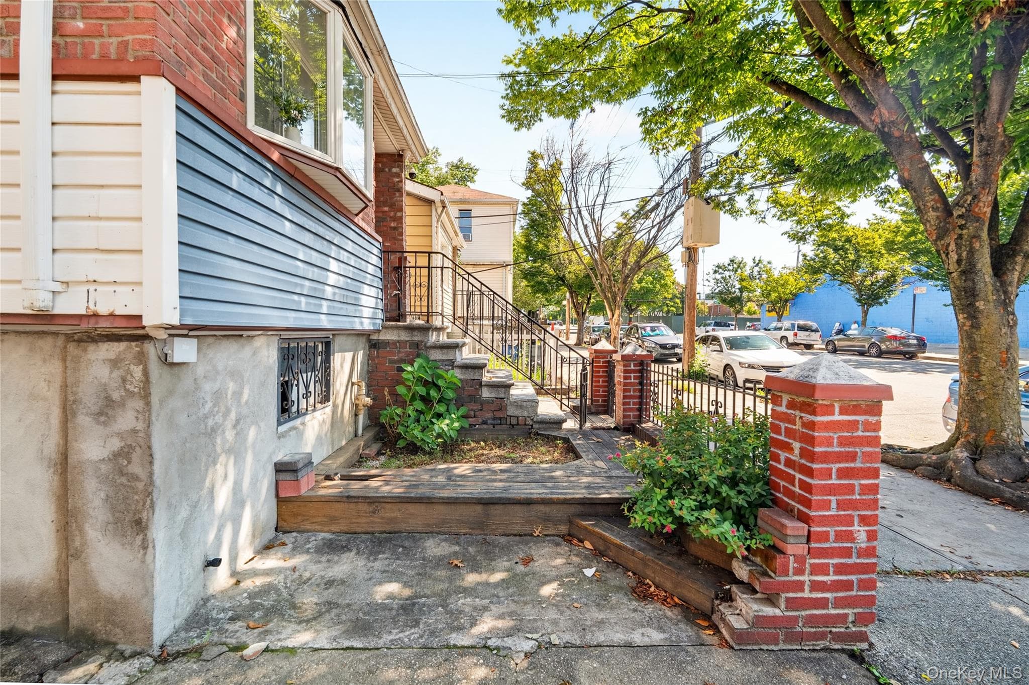 1787 Randall Avenue thumbnail 45