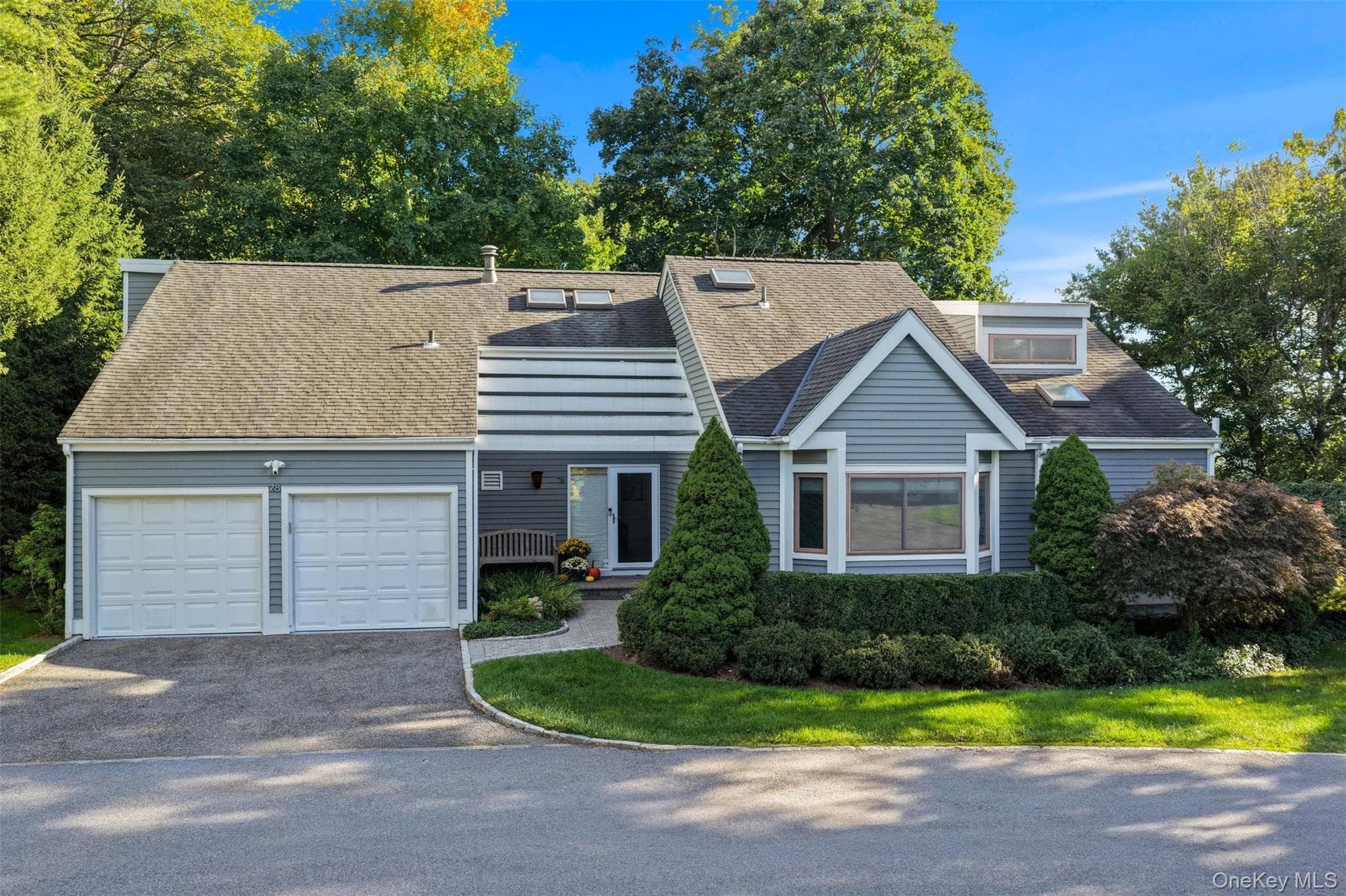 78 Greenway Drive, Irvington