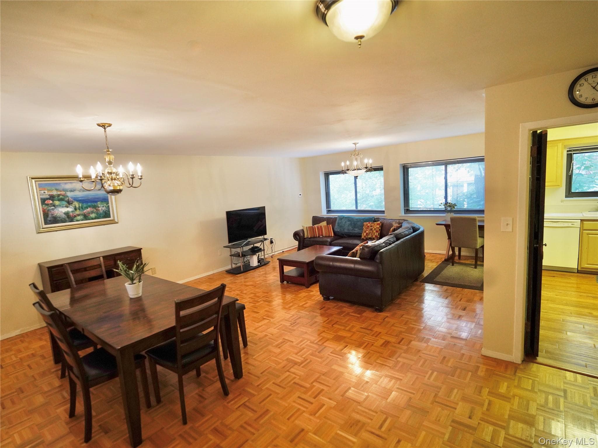 21 Canterbury Road Unit: 4 thumbnail 3