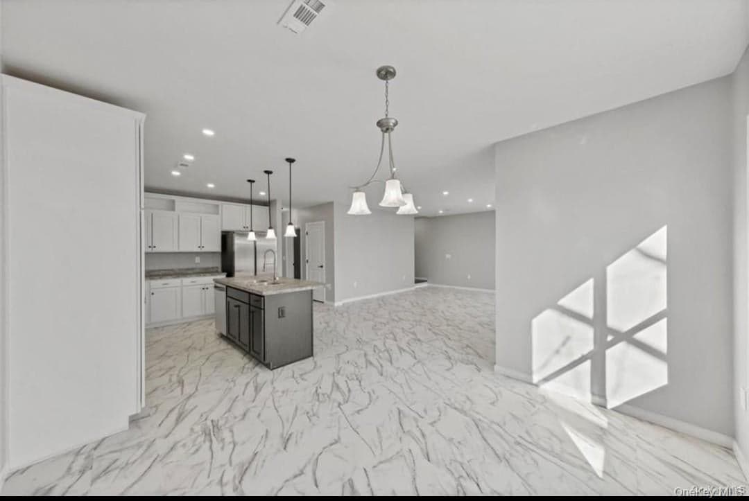 17 Chestnut Street thumbnail 4