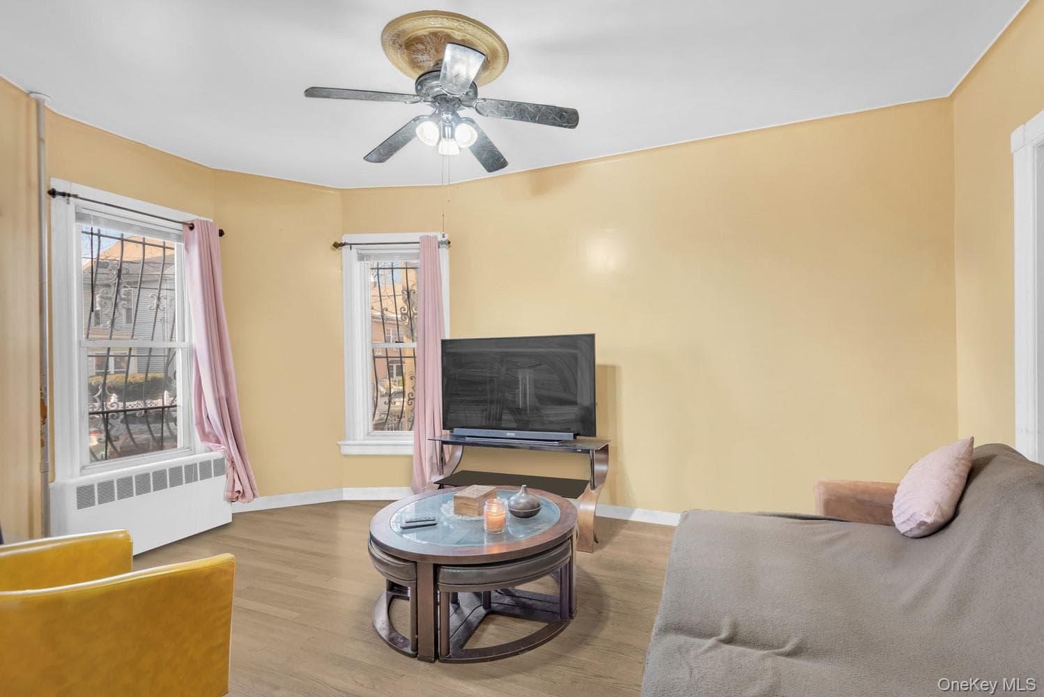 4810 Osgood Street thumbnail 2