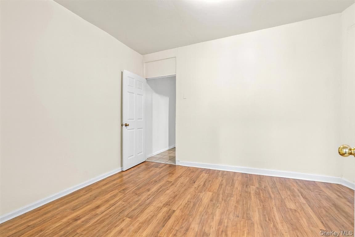 1993 Amsterdam Avenue Ave Unit: 31 thumbnail 4