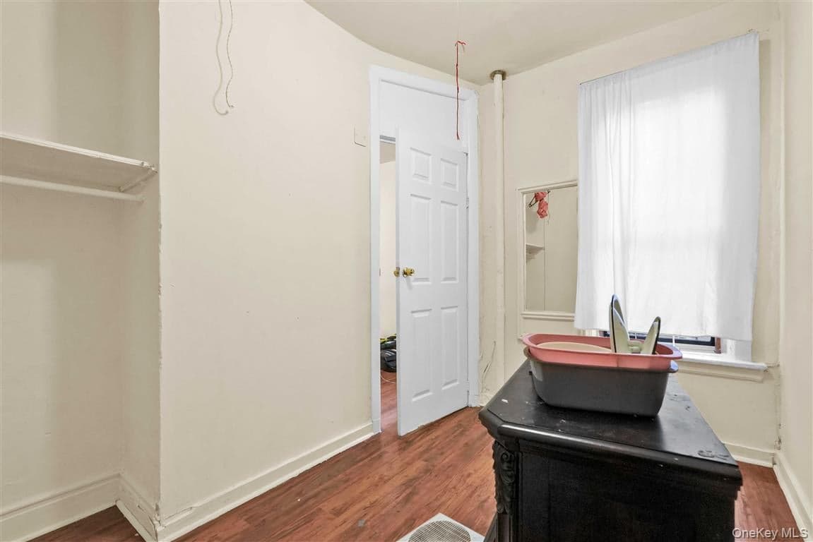 1993 Amsterdam Avenue Ave Unit: 31 thumbnail 12