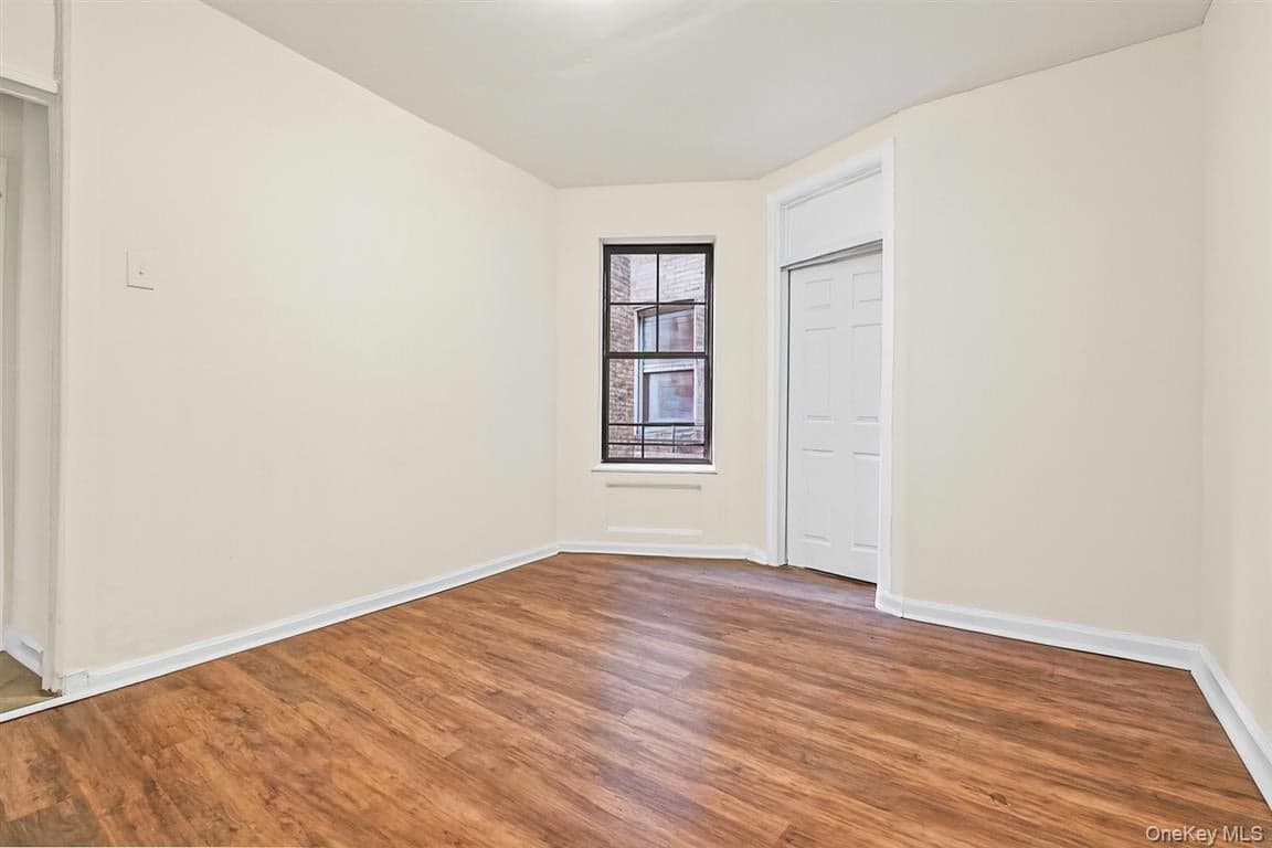 1993 Amsterdam Avenue Ave Unit: 31 thumbnail 5