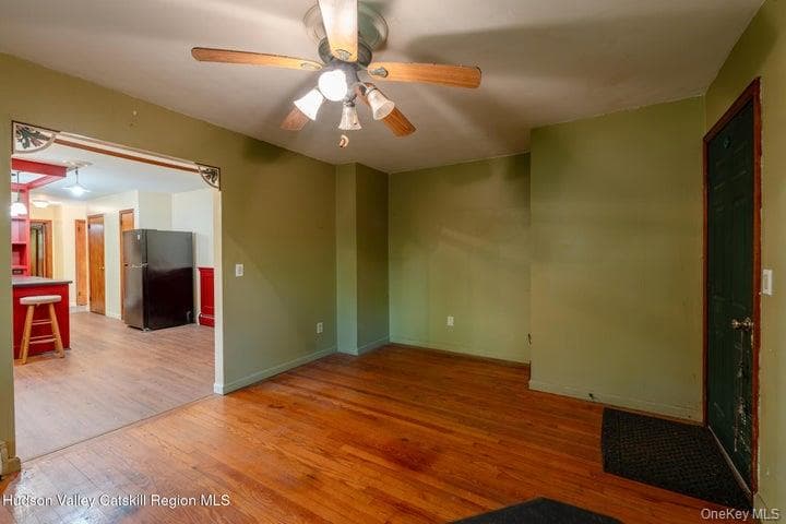 120 Sherman Road thumbnail 17