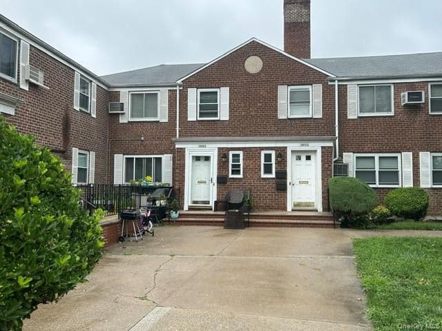 254-11 73rd Road Unit: Unit B, Glen Oaks