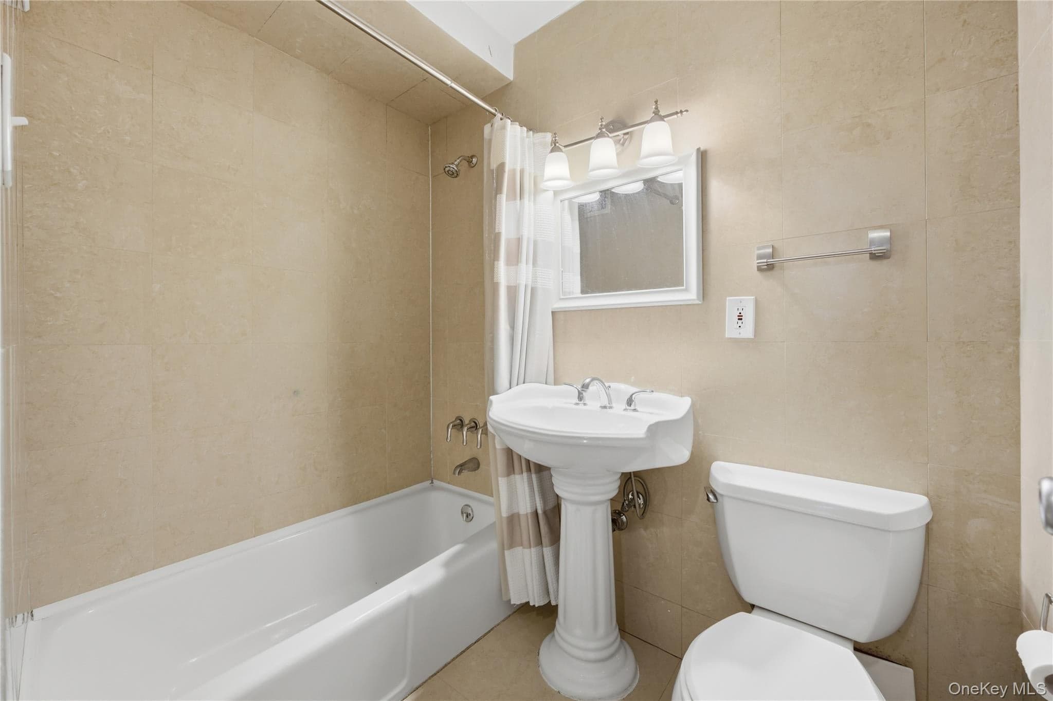 21 Fairview Avenue Unit: 426 thumbnail 12