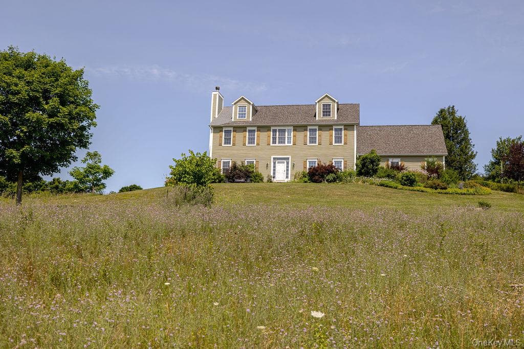 1715 County Route 7, Ancram