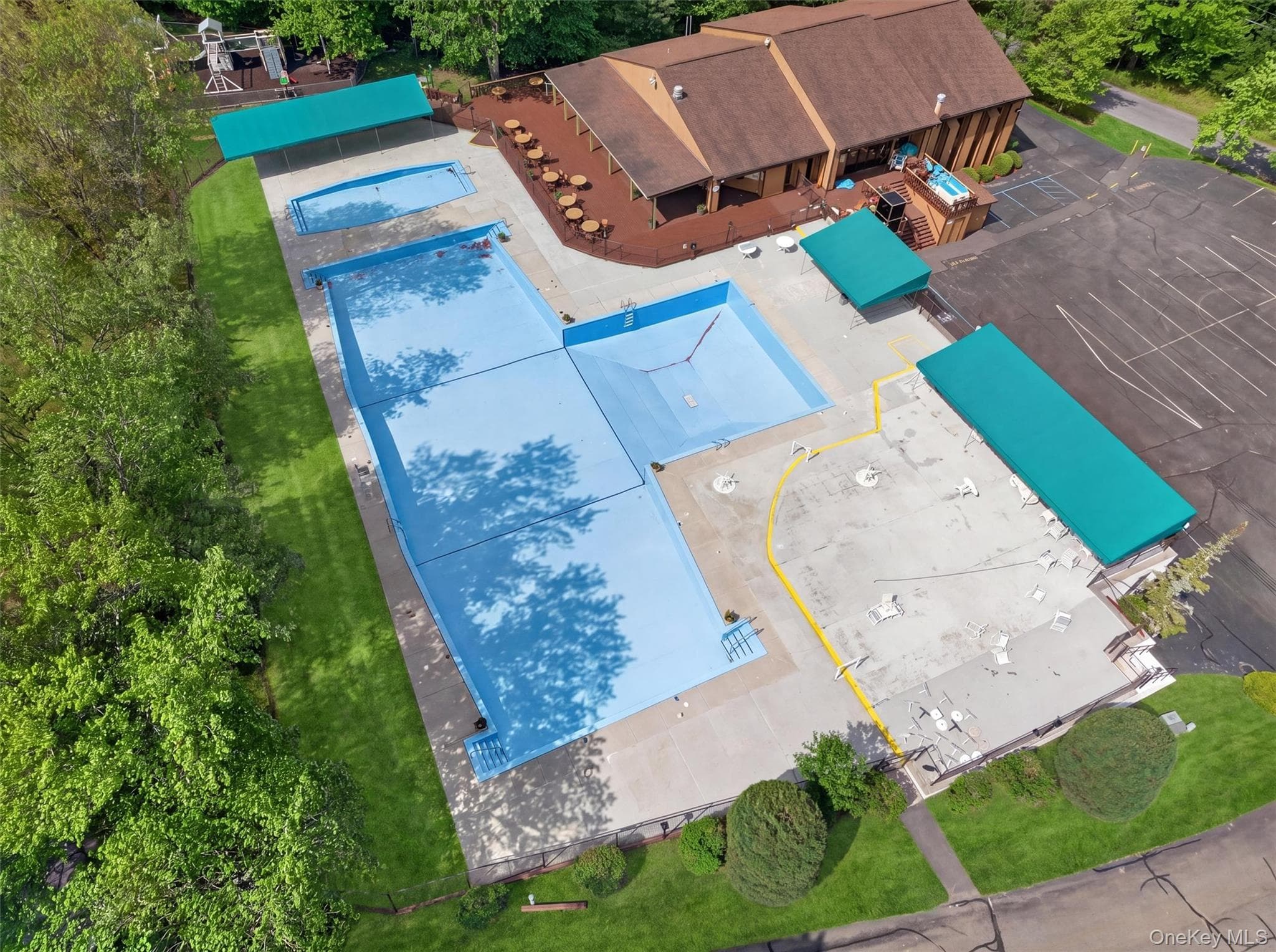 4 Ivanhoe Court thumbnail 32