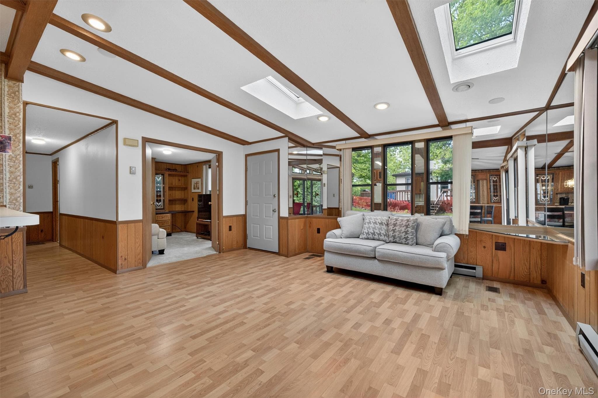 4 Ivanhoe Court thumbnail 7