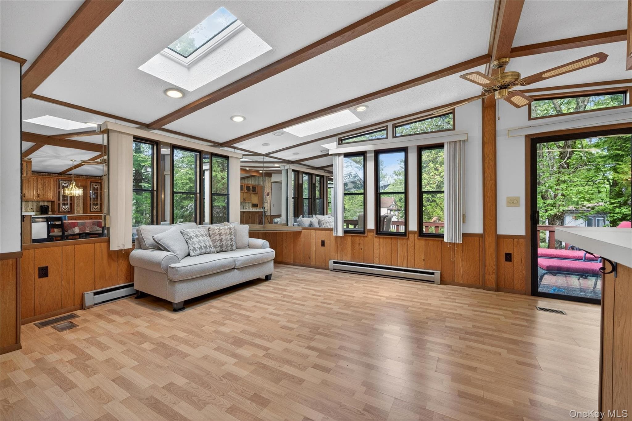 4 Ivanhoe Court thumbnail 8
