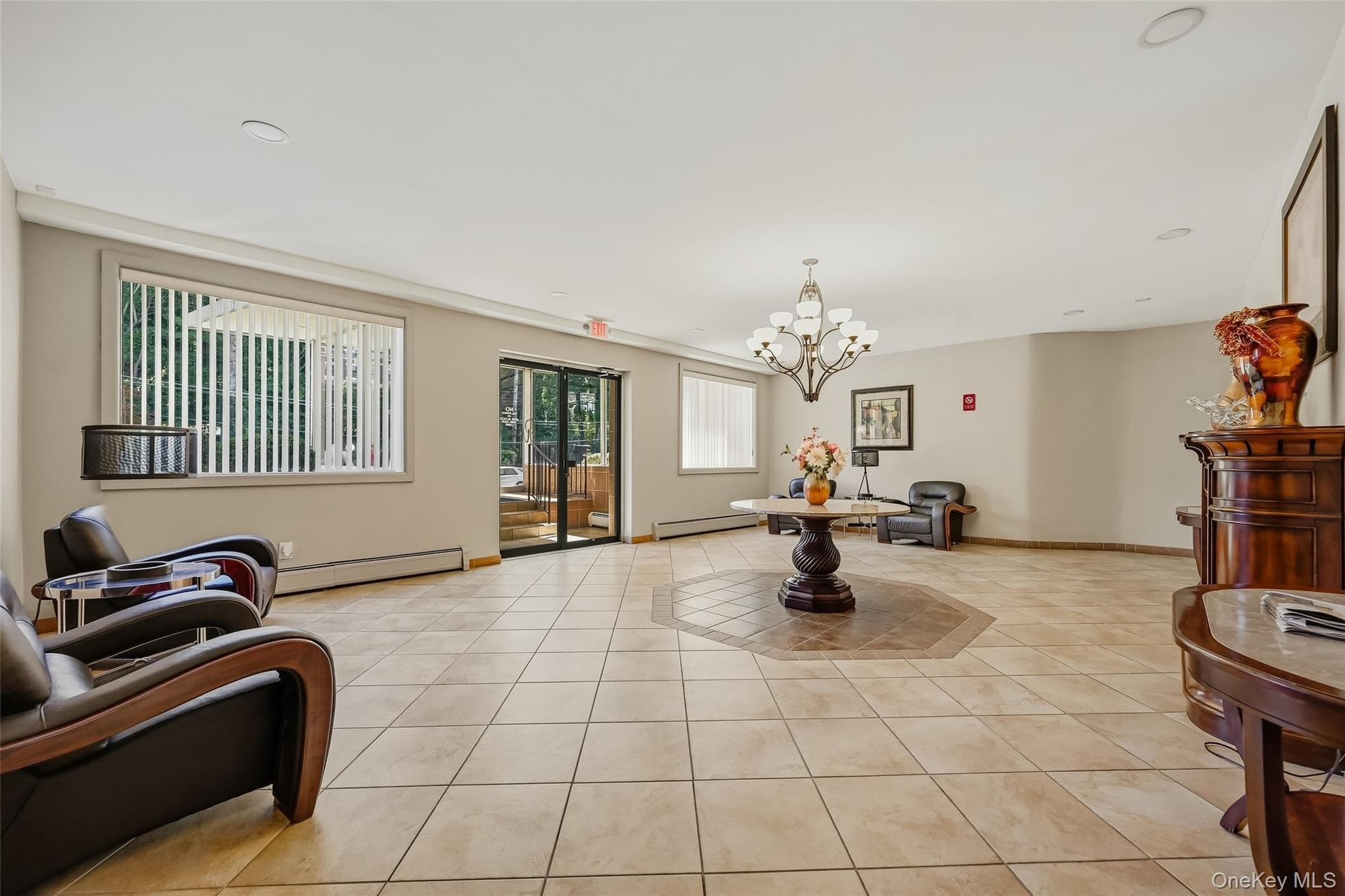 5 Oakdale Manor Unit: B20 thumbnail 18