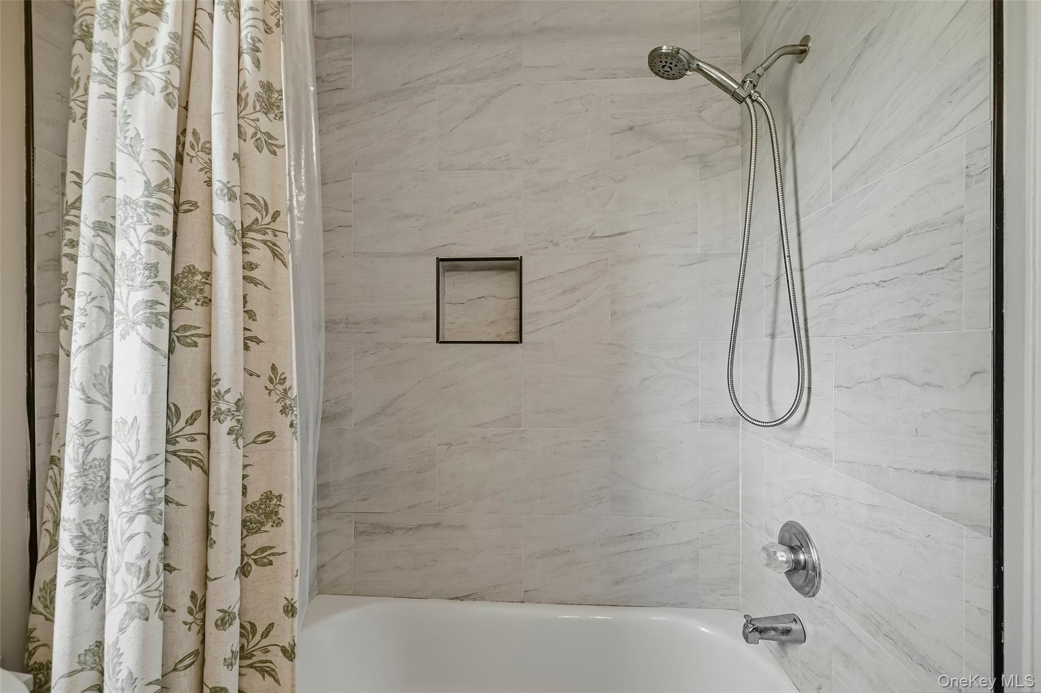 5 Oakdale Manor Unit: B20 thumbnail 12