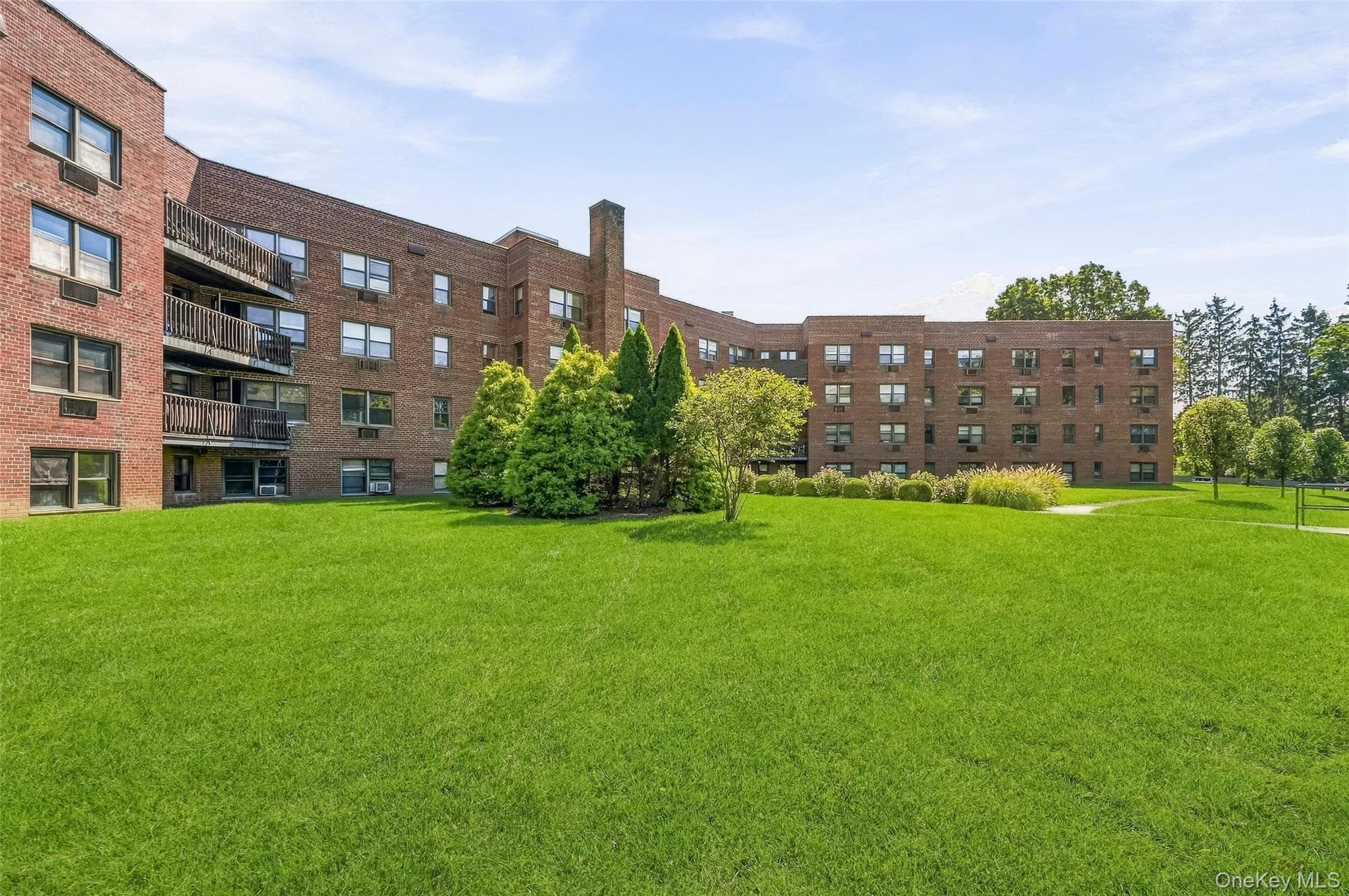 5 Oakdale Manor Unit: B20 thumbnail 22