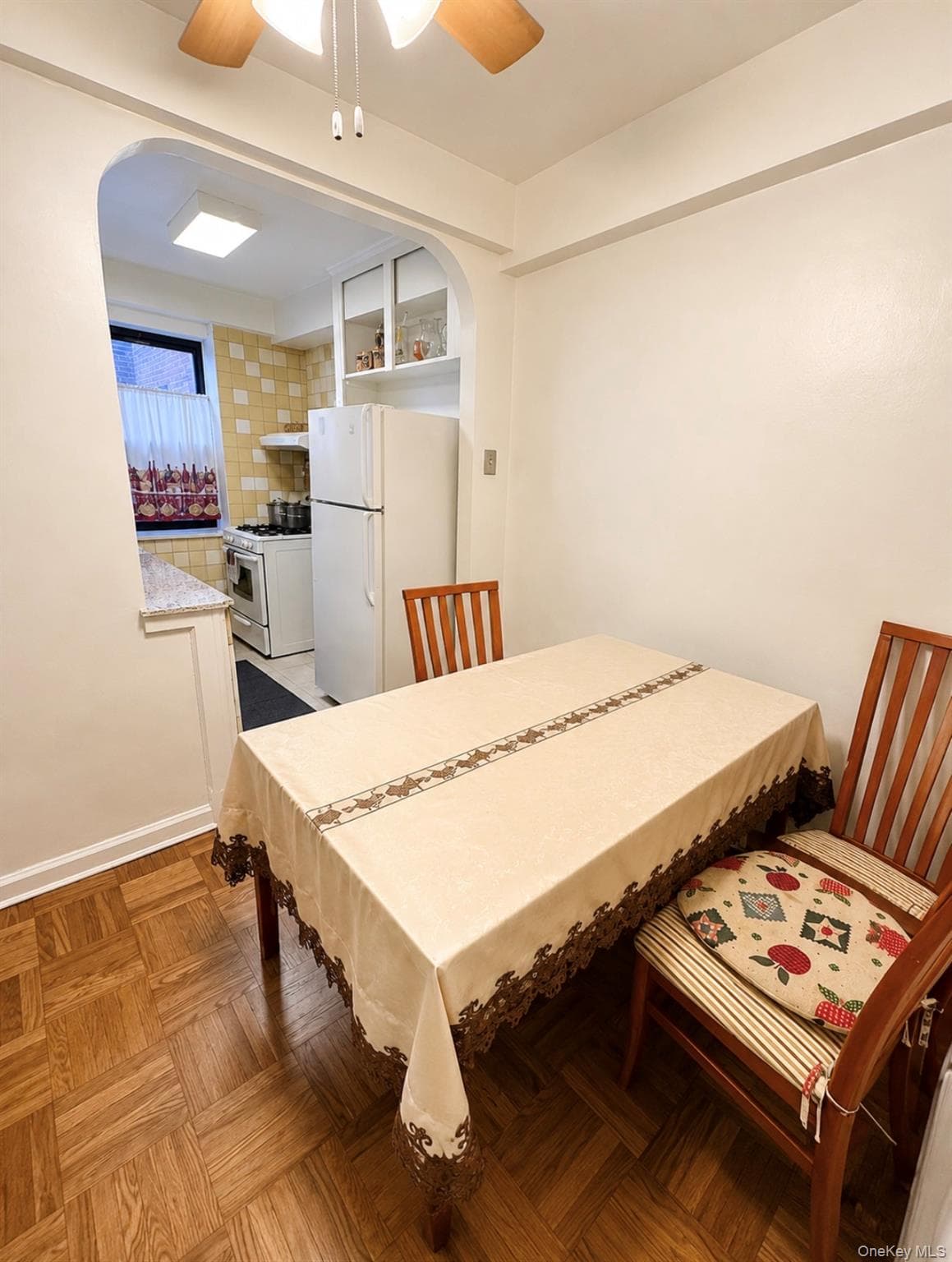 420 West 206th Street Unit: 3G thumbnail 5