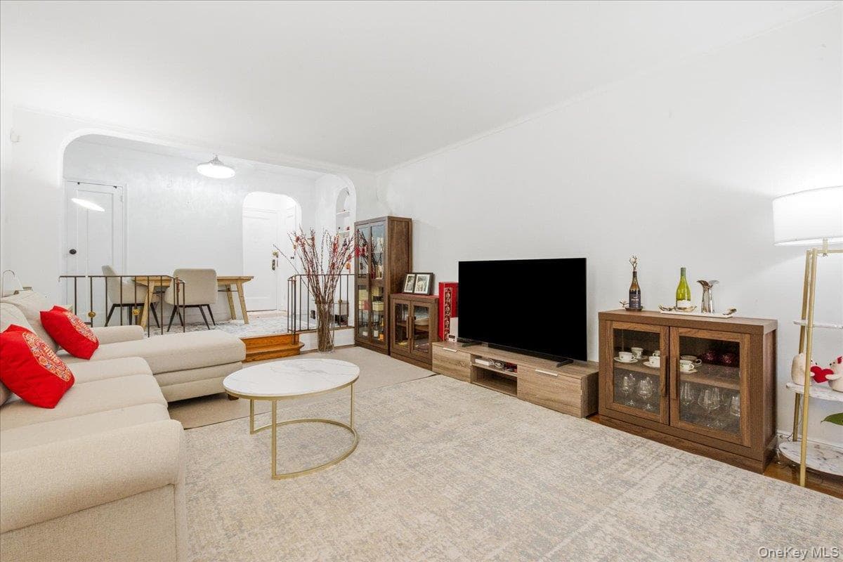 110-35 72nd Road Unit: 202 thumbnail 13