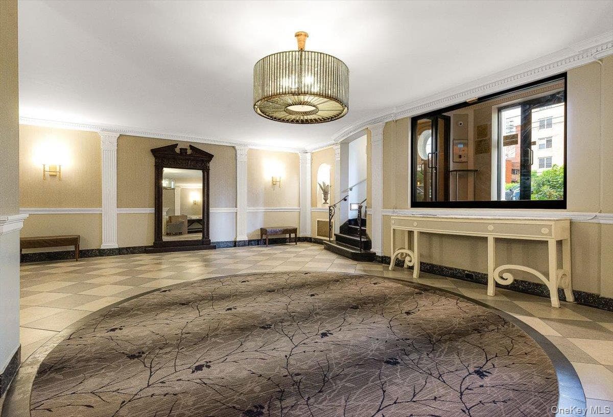 110-35 72nd Road Unit: 202 thumbnail 3