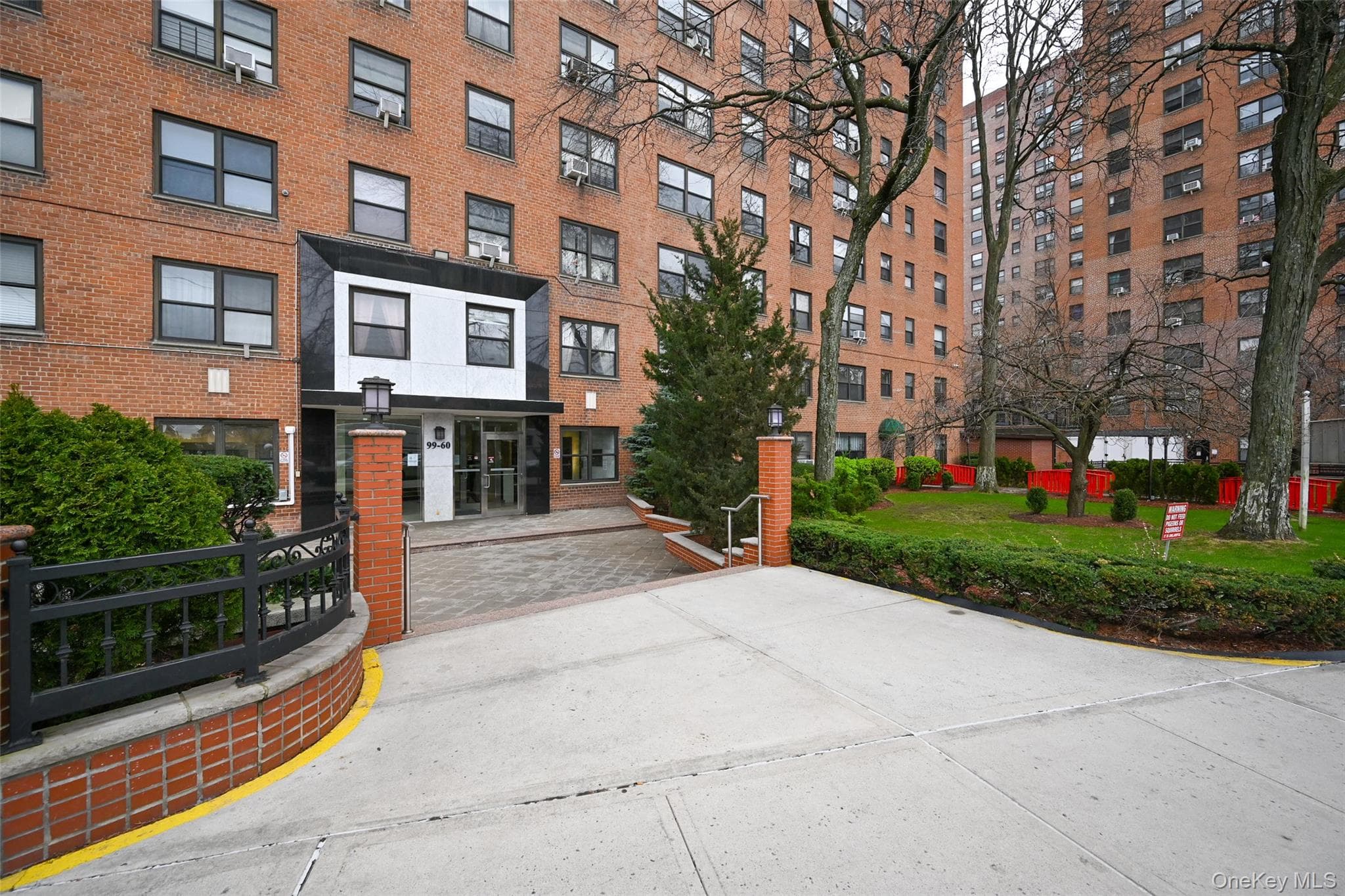99-60 63rd Road Unit: 14J, Rego Park