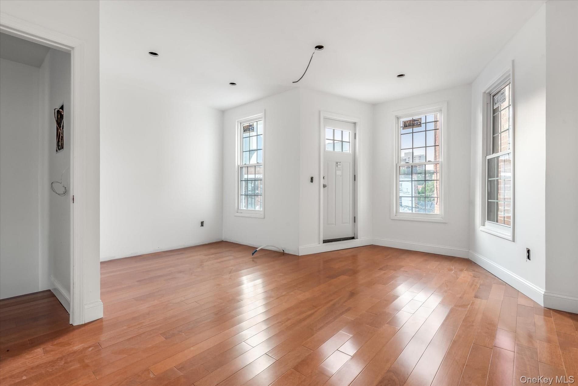 1142 Welling Court thumbnail 12