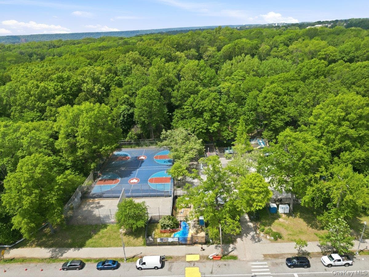 4320 Van Cortlandt PARK Unit: 1J thumbnail 6