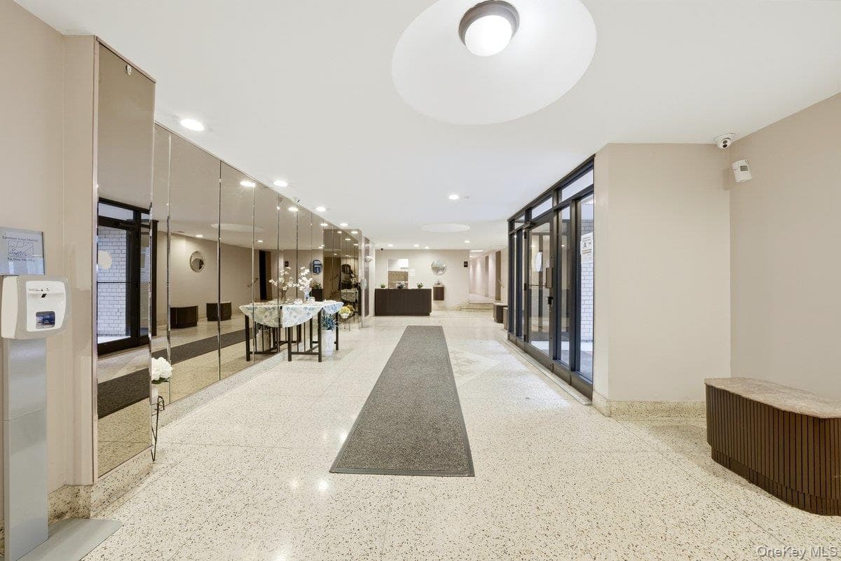 4320 Van Cortlandt PARK Unit: 1J thumbnail 19