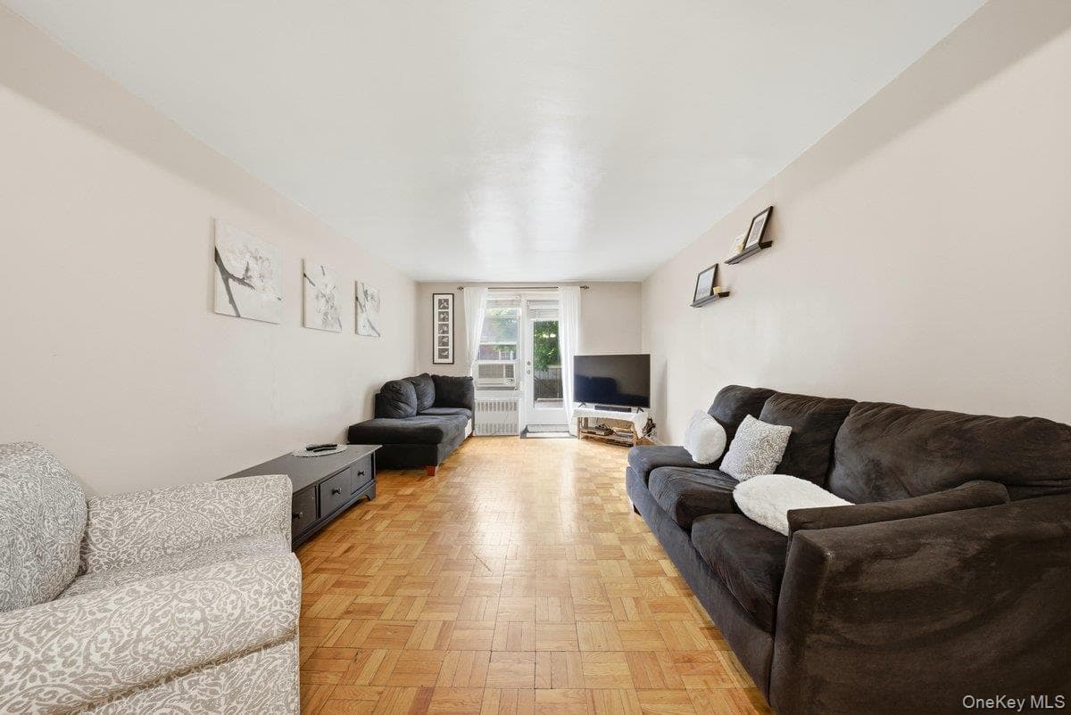 4320 Van Cortlandt PARK Unit: 1J thumbnail 13