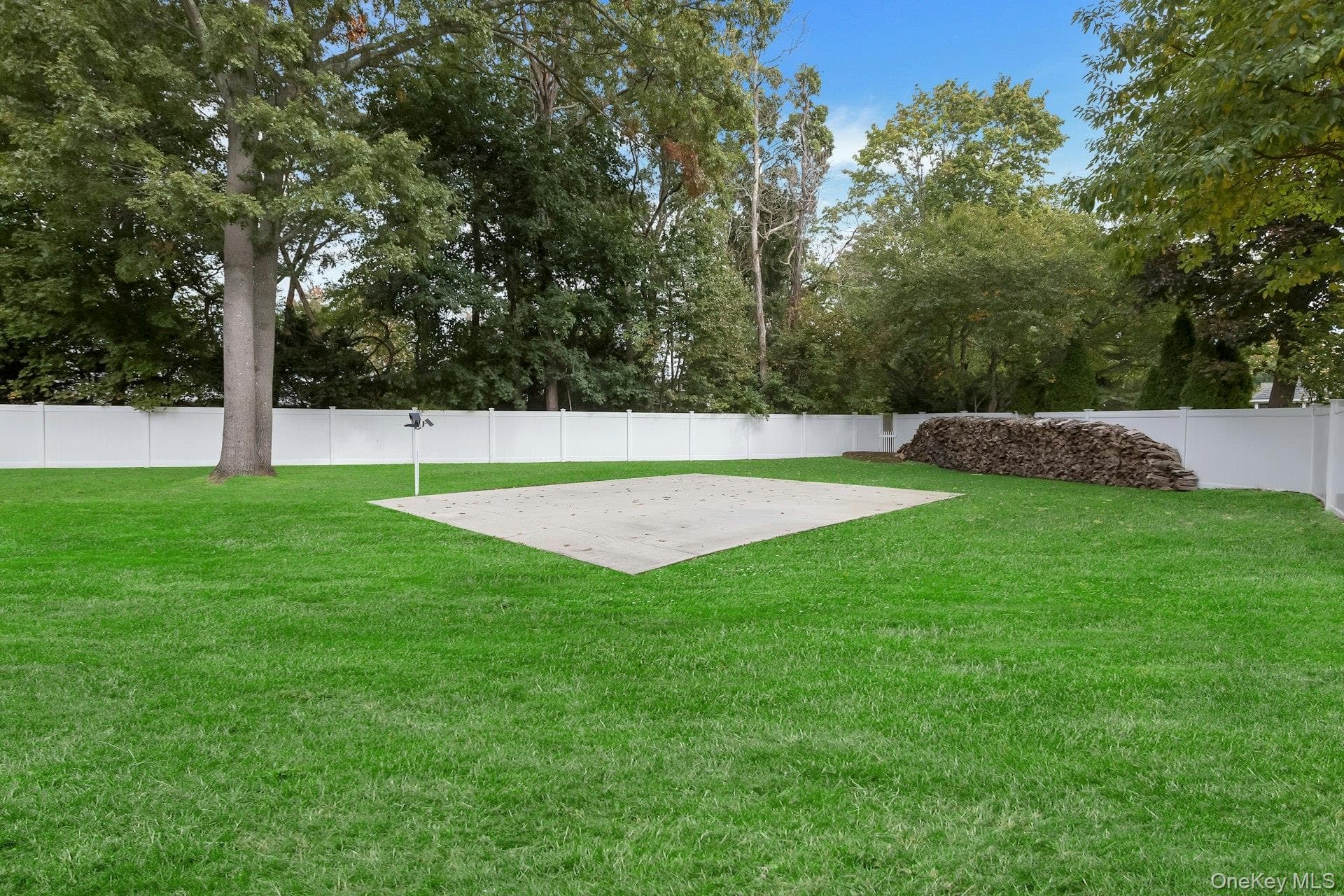 963 Sycamore Avenue thumbnail 30