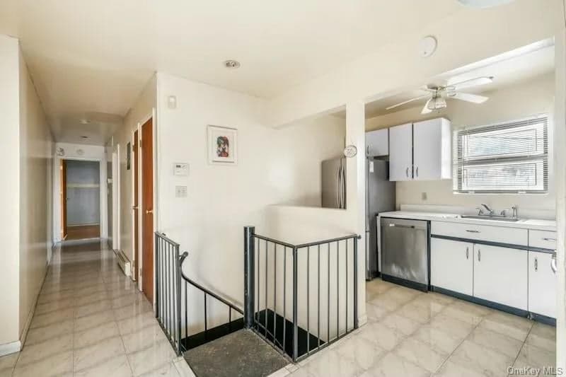 971 E 87th Street Unit: 6 thumbnail 2
