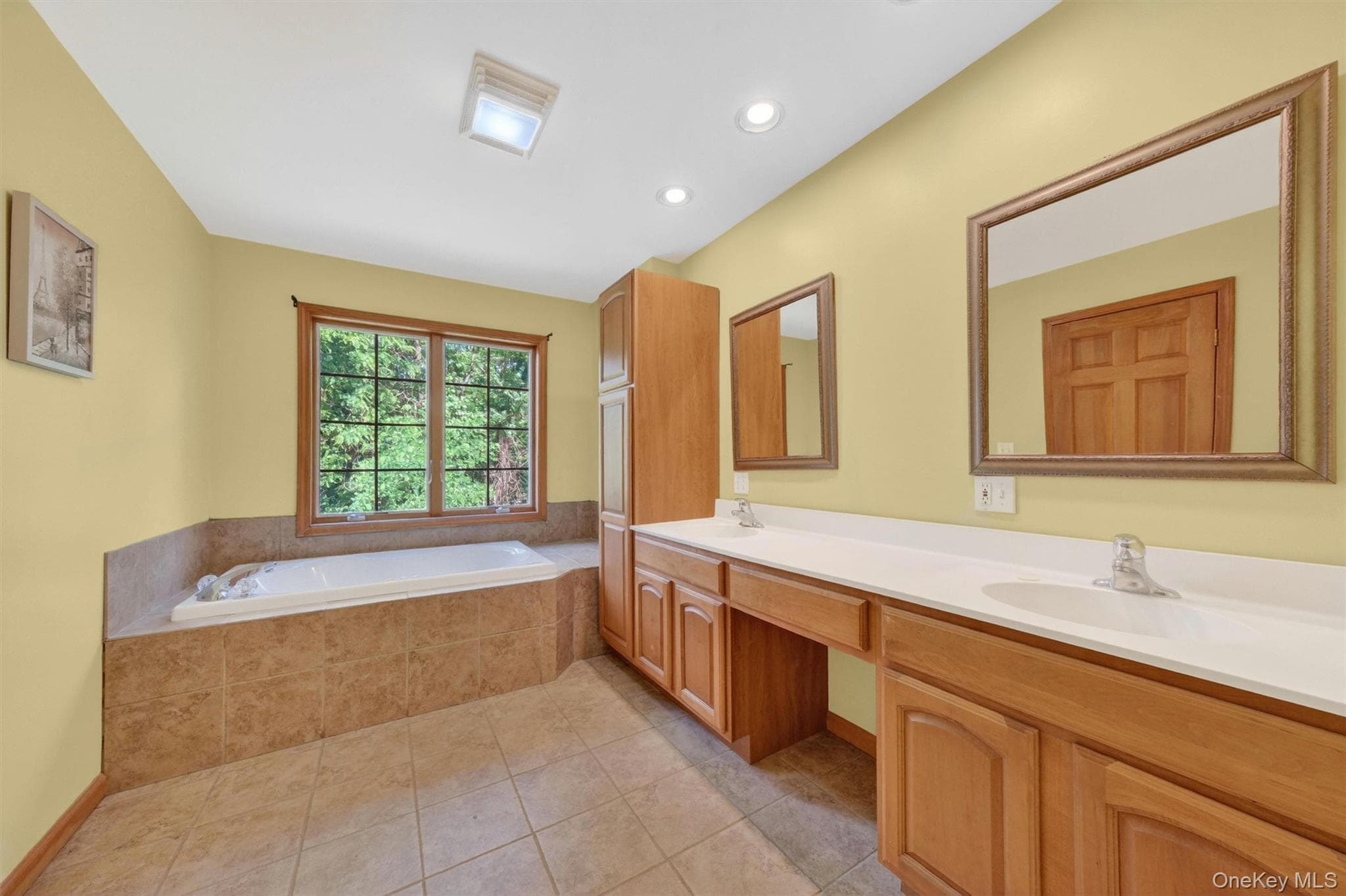 21 Huyler Drive thumbnail 18