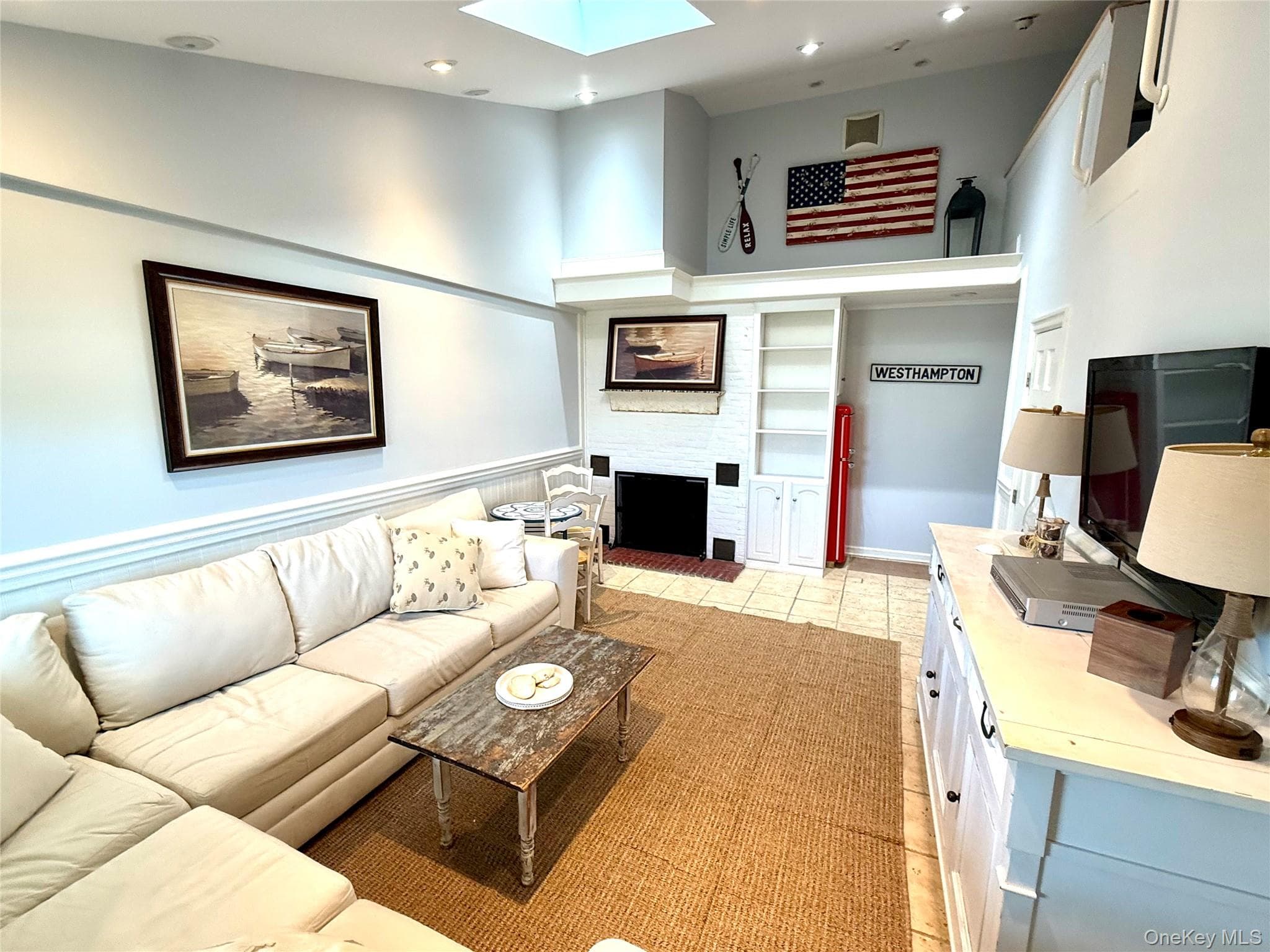 231 Dune Road Unit: 905 thumbnail 3
