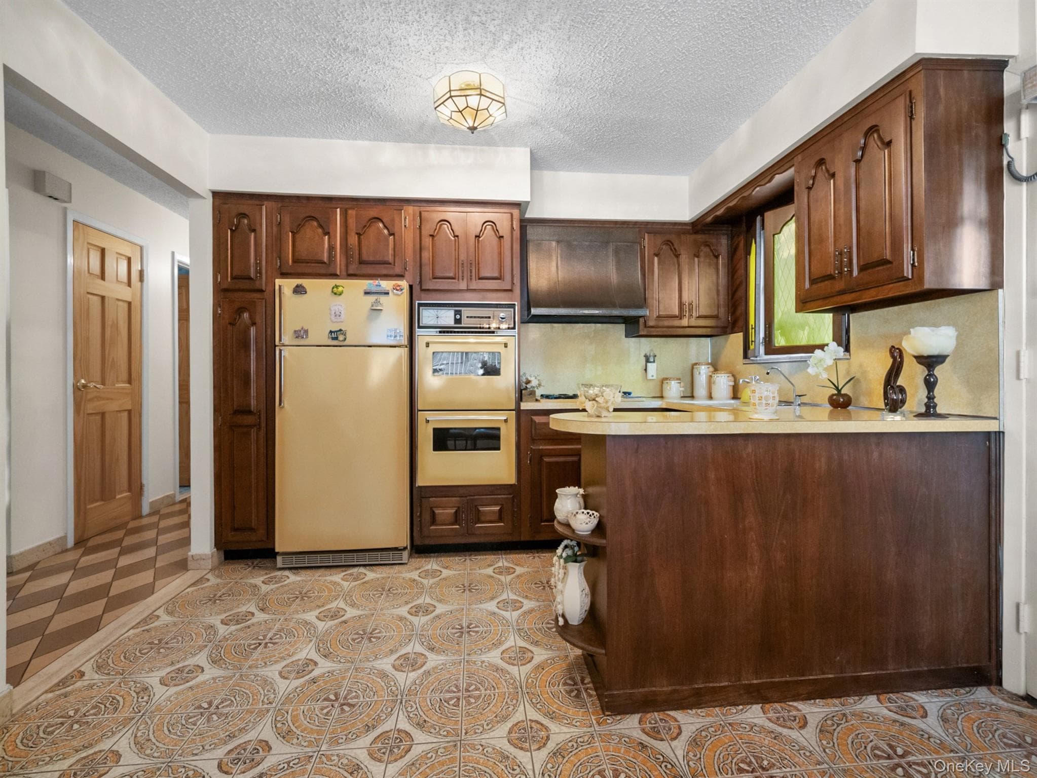 13818 Redding Street thumbnail 11